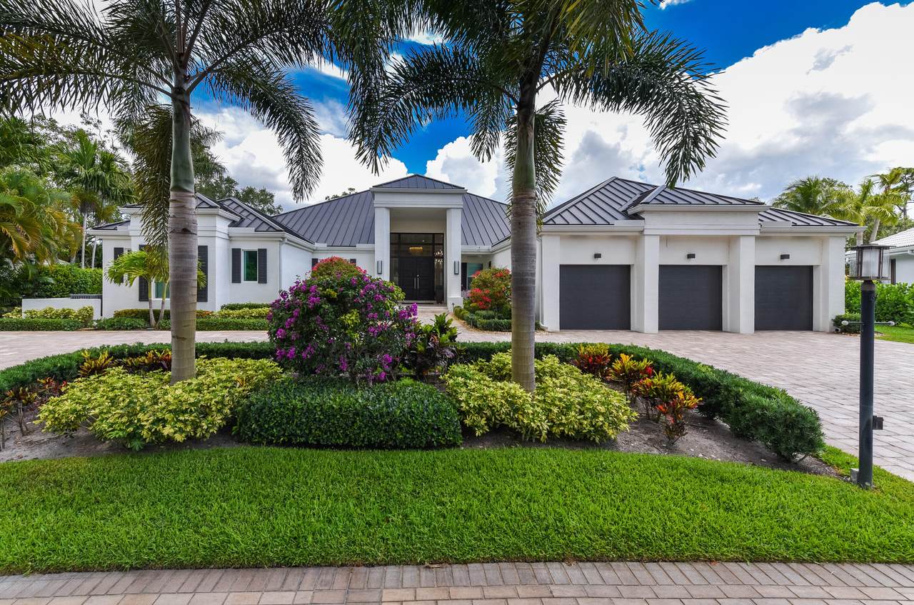 7223 Ballantrae Court - Photo 1