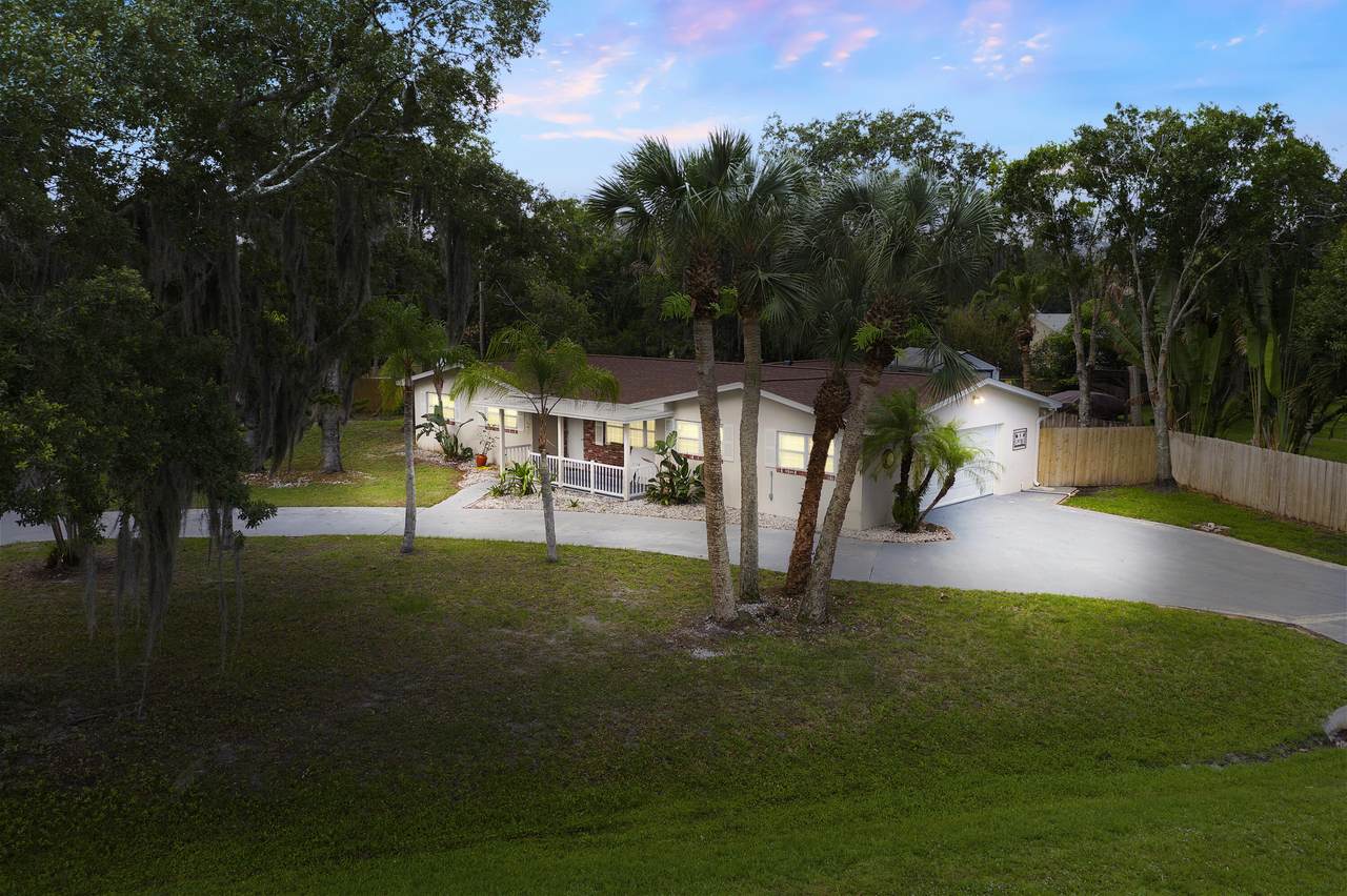 8101 Coquina Avenue - Photo 1