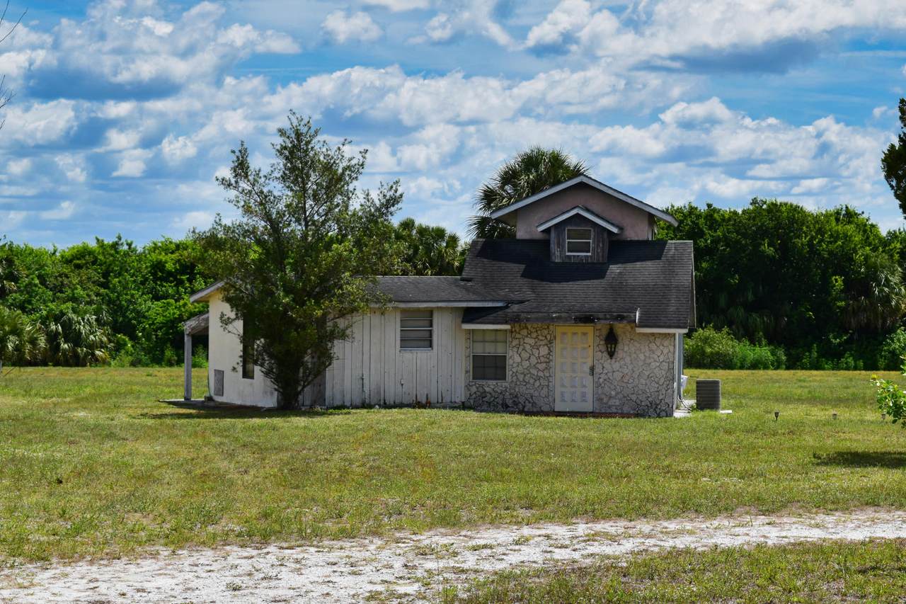 19505 80th Drive - Photo 1