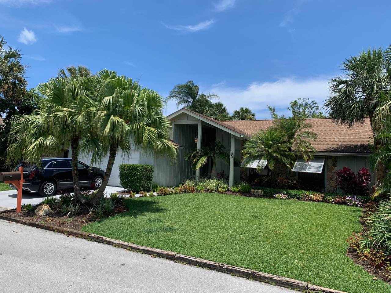 905 Sandy Oaks Drive - Photo 1
