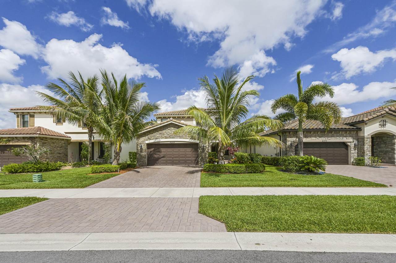 4564 Willow Run Way - Photo 1