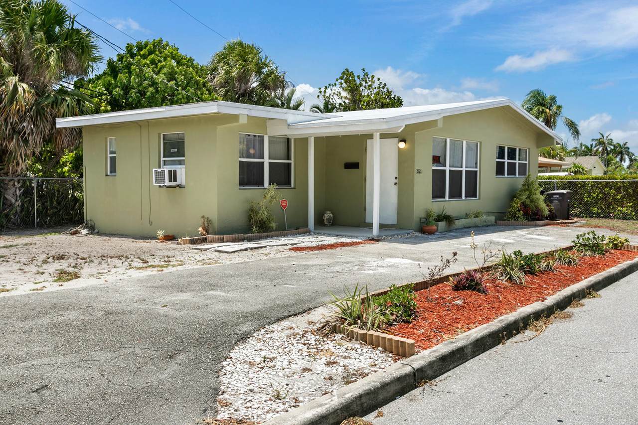 2121 Parker Avenue - Photo 1
