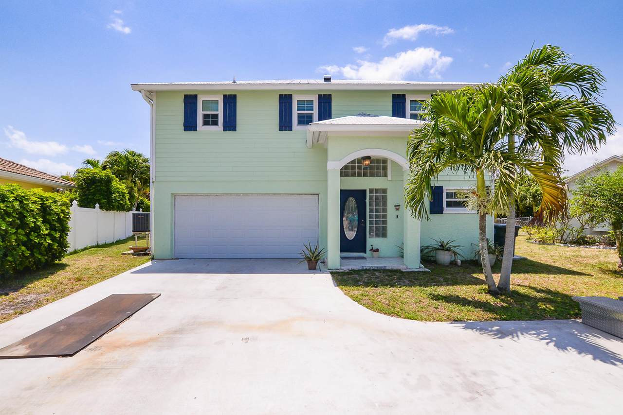 1261 Bonefish Court - Photo 1