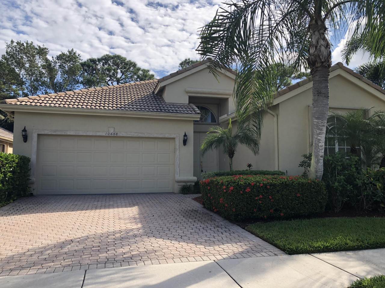 10668 Grande Palladium Way - Photo 1