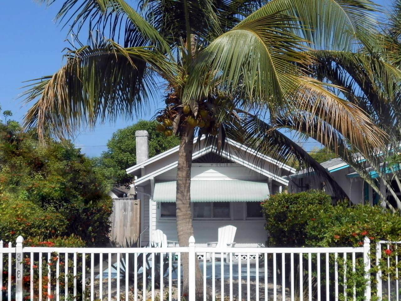 306 J Street - Photo 1