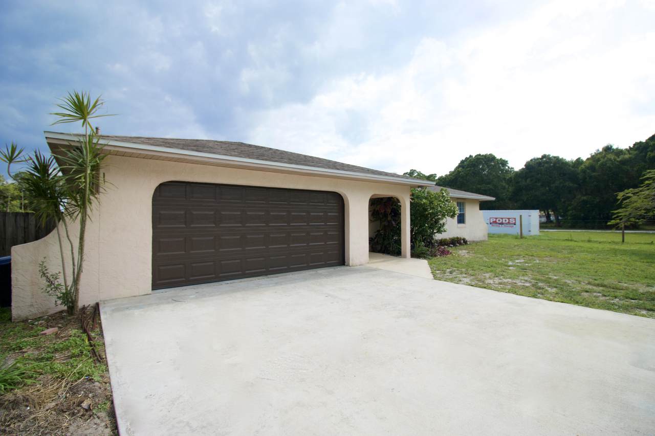 2789 Devine Road - Photo 1