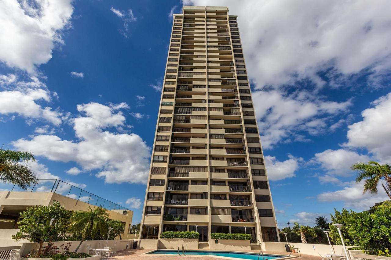 5600 Flagler Drive - Photo 1