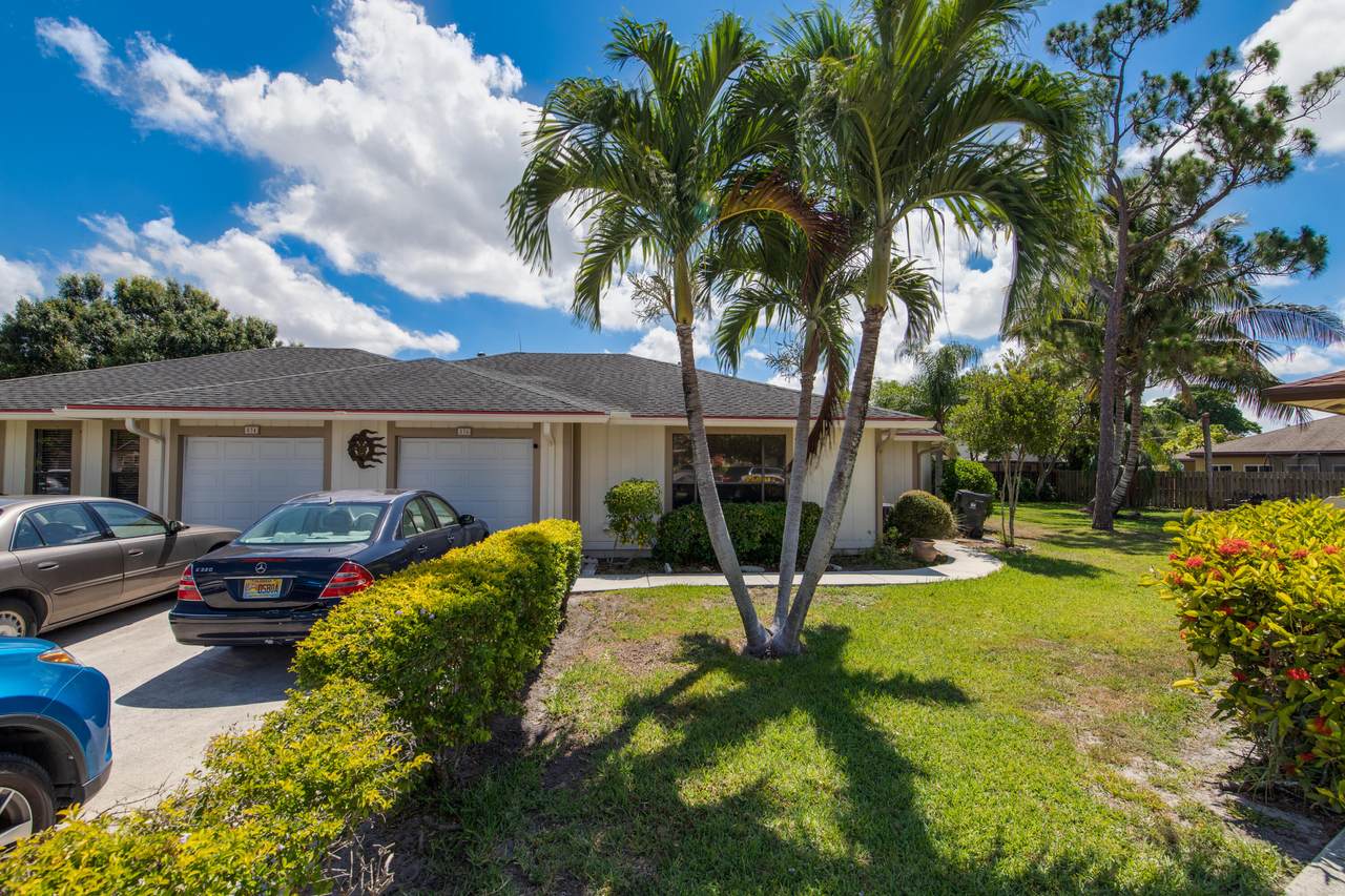 834 Peppertree Court - Photo 1
