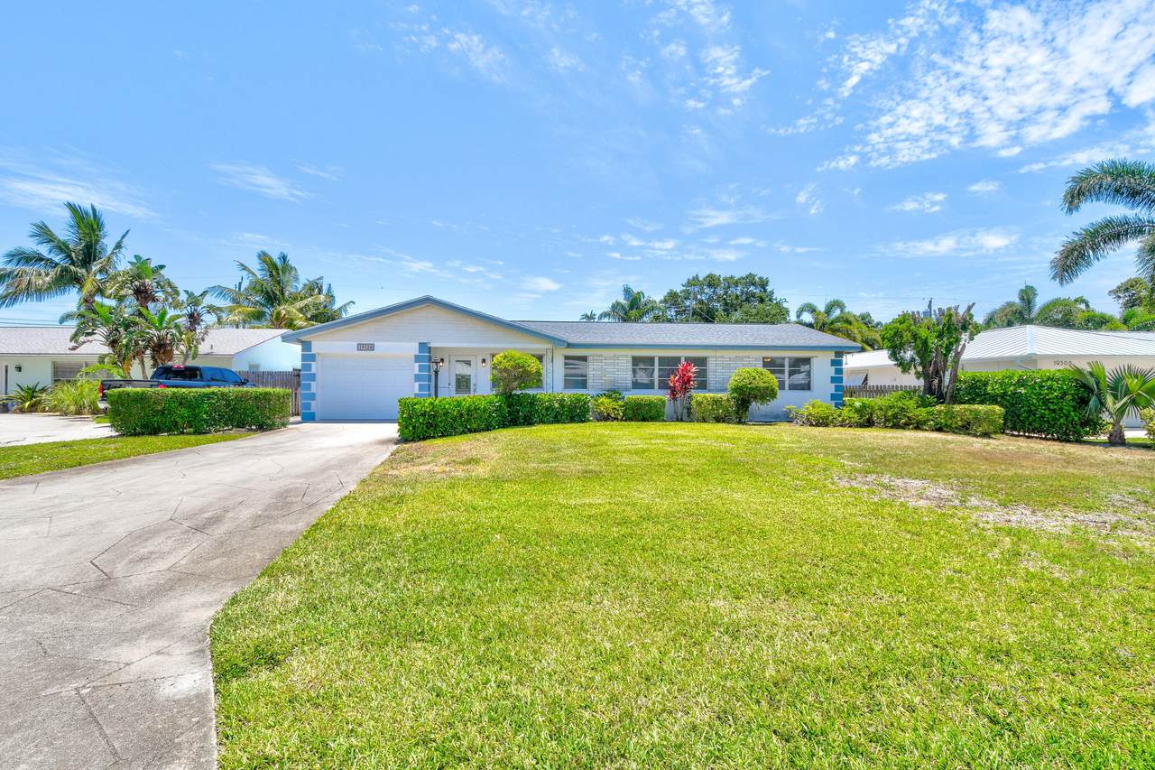 19324 Caribbean Court - Photo 1