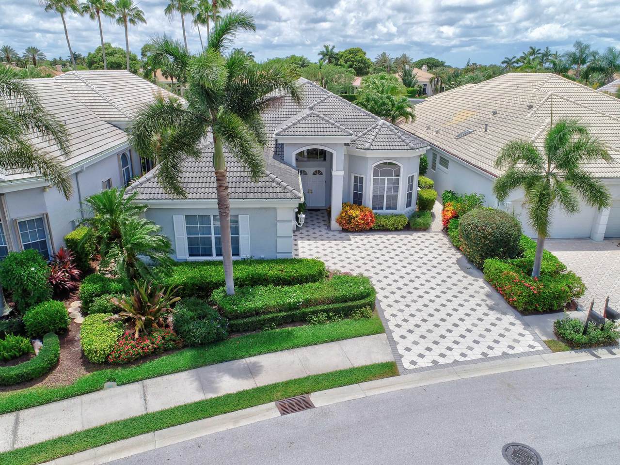 123 Windward Drive - Photo 1