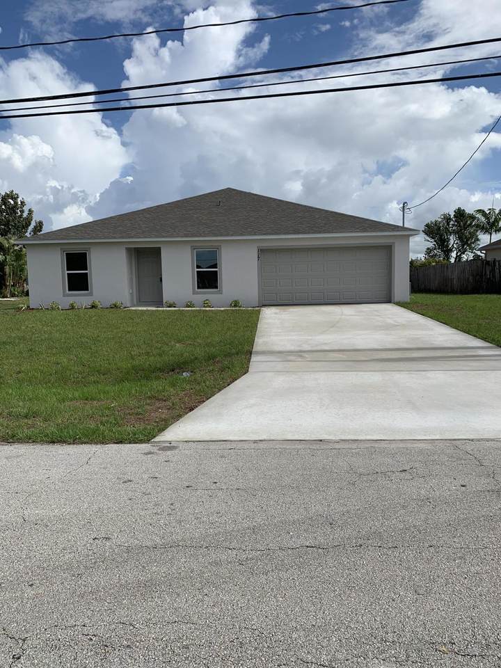 117 Whitmore Drive - Photo 1