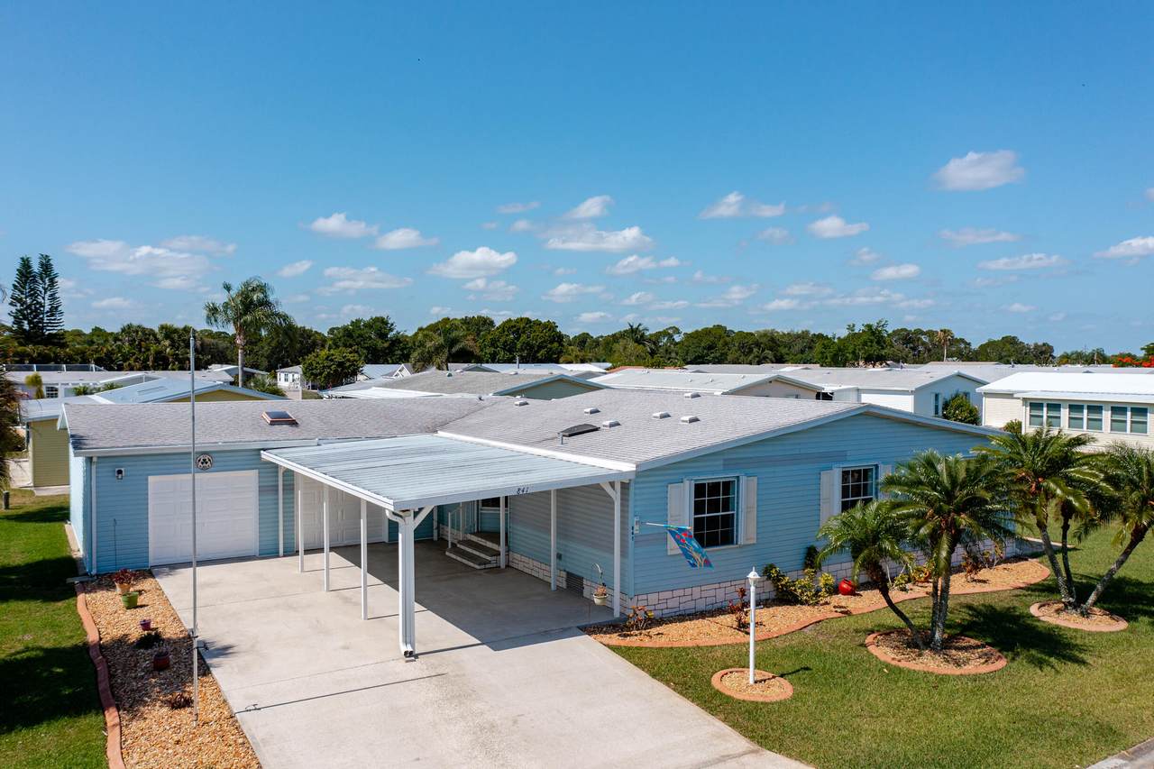 839 Sapodilla Drive - Photo 1