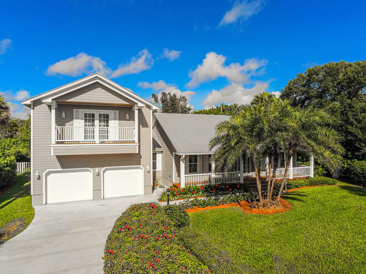 49 Sewalls Point Road - Photo 1