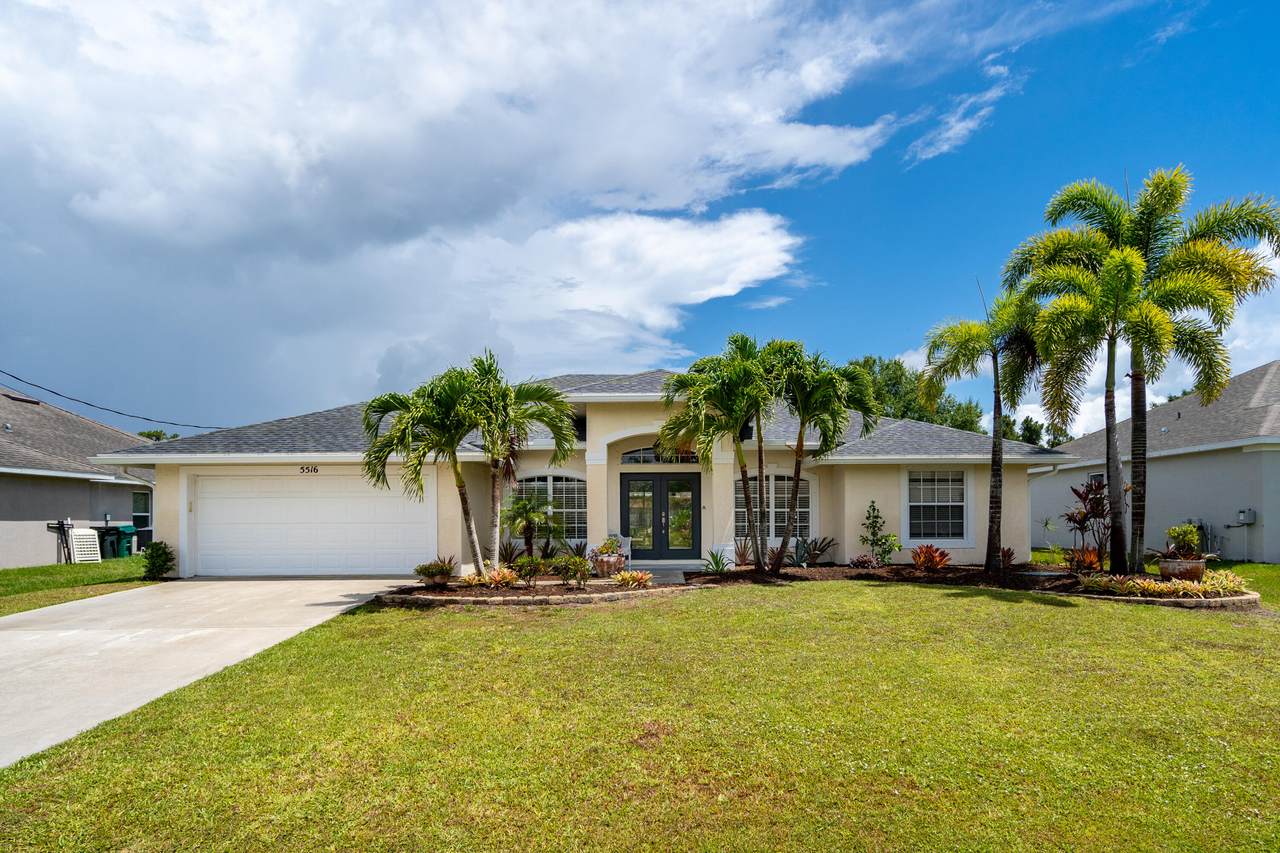 5516 Scepter Drive - Photo 1