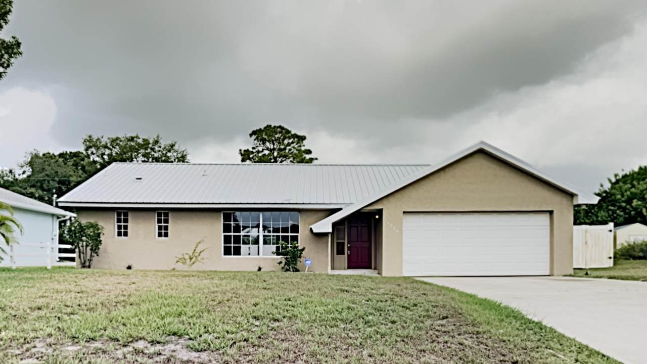 1985 13th Avenue - Photo 1