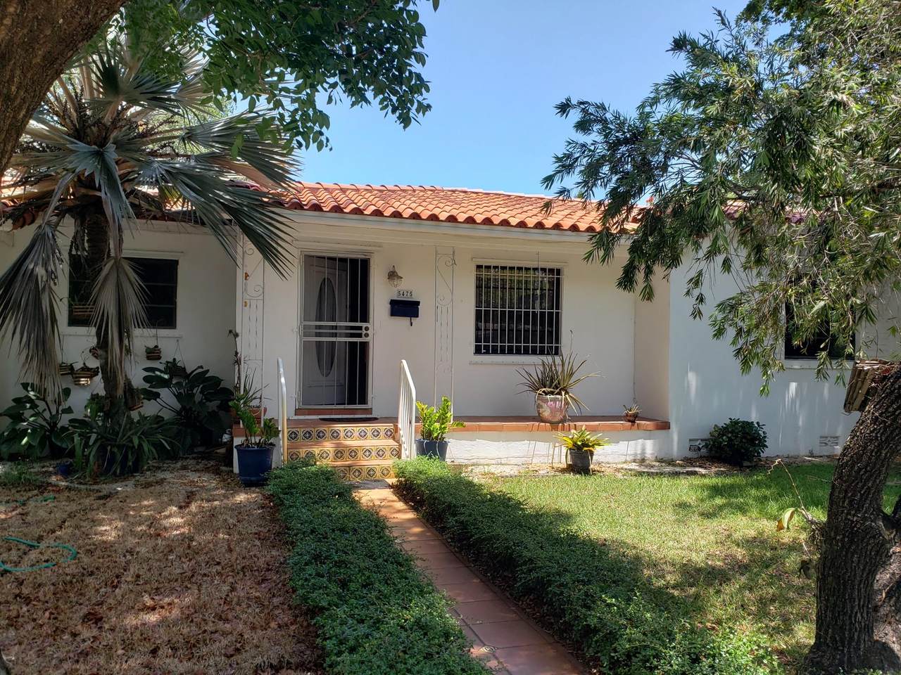 5475 58th Avenue - Photo 1