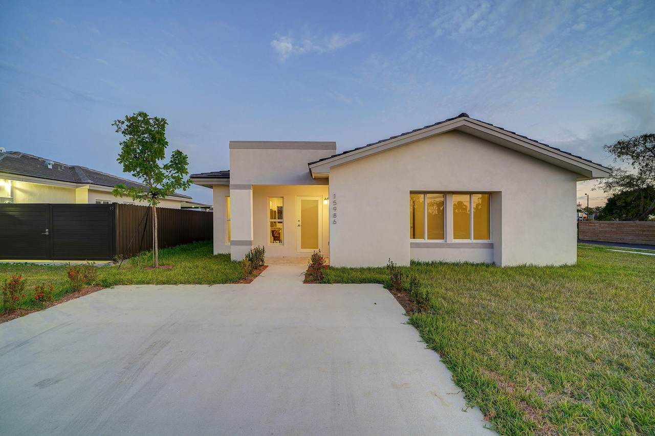 15986 307th Terrace - Photo 1