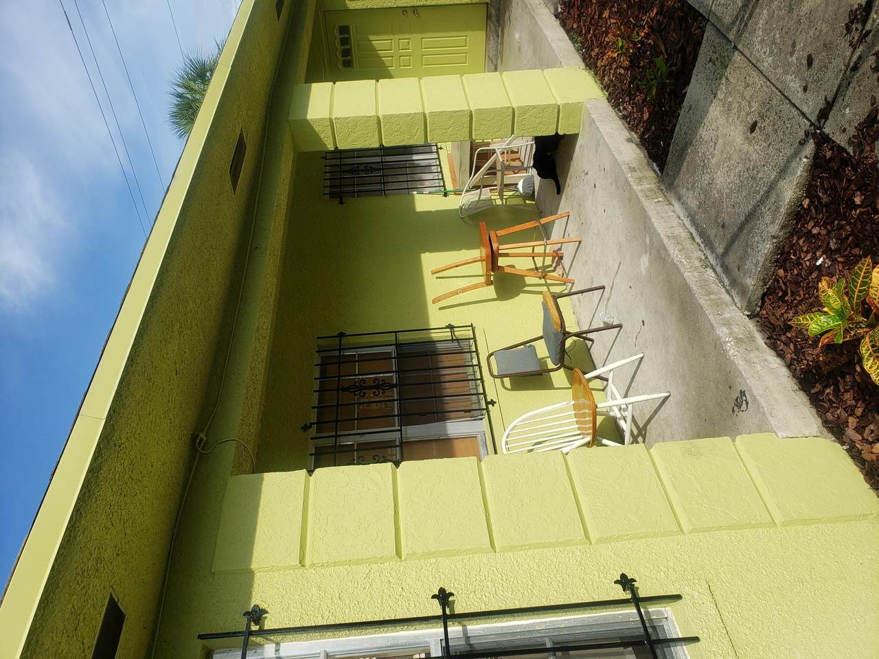 711 5th Street - Photo 1