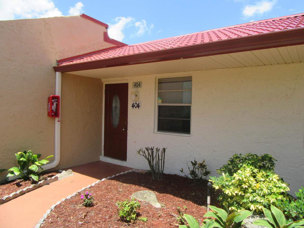 404 Lake Carol Drive - Photo 1