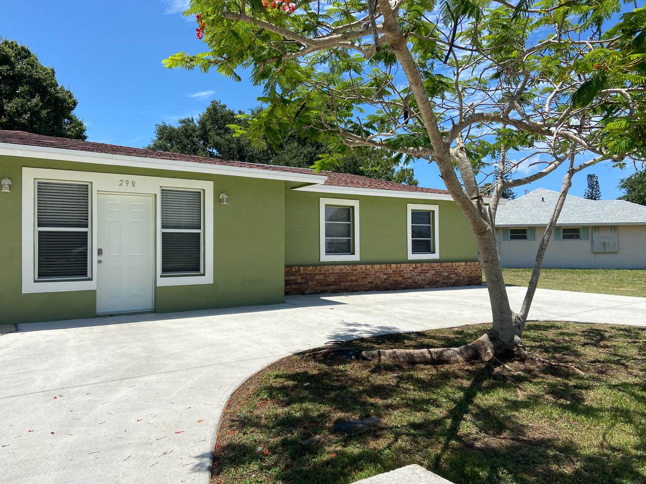 298 Surrey Street - Photo 1