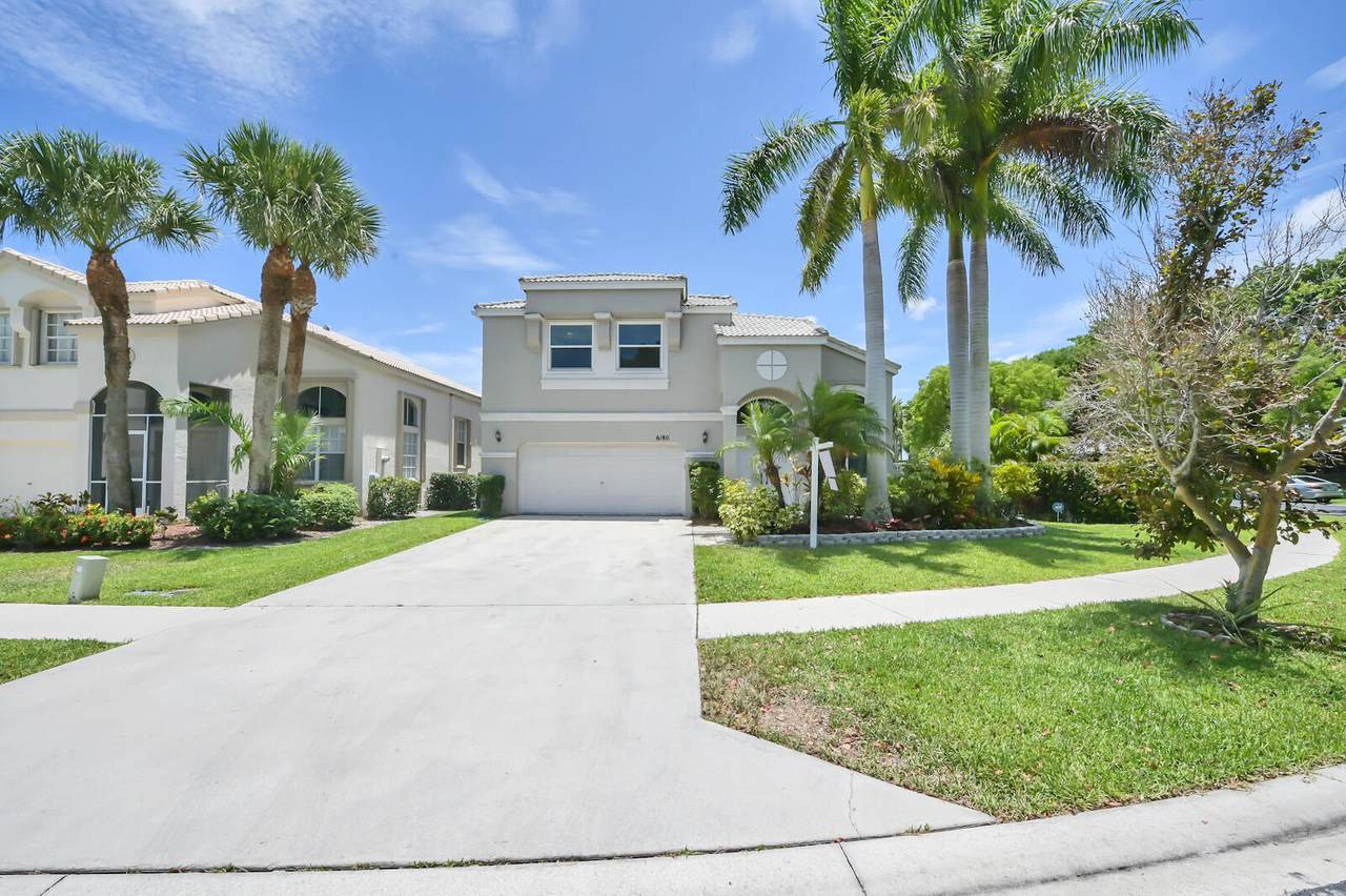 6180 Branchwood Drive - Photo 1