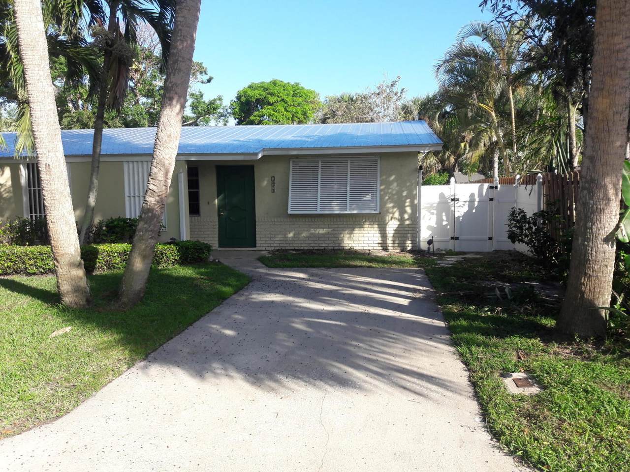 721 Stypmann Boulevard - Photo 1