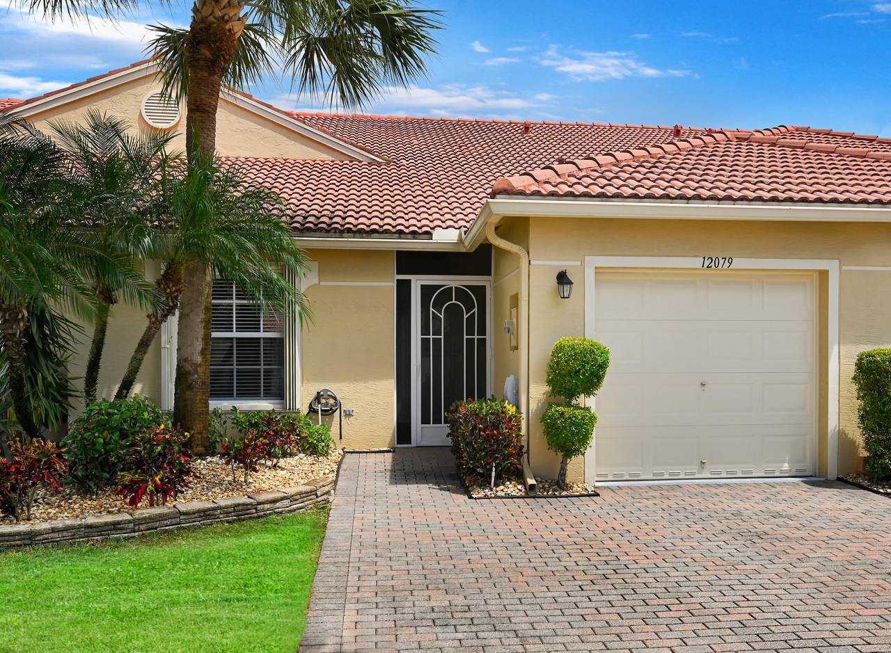 12079 Napoli Lane - Photo 1