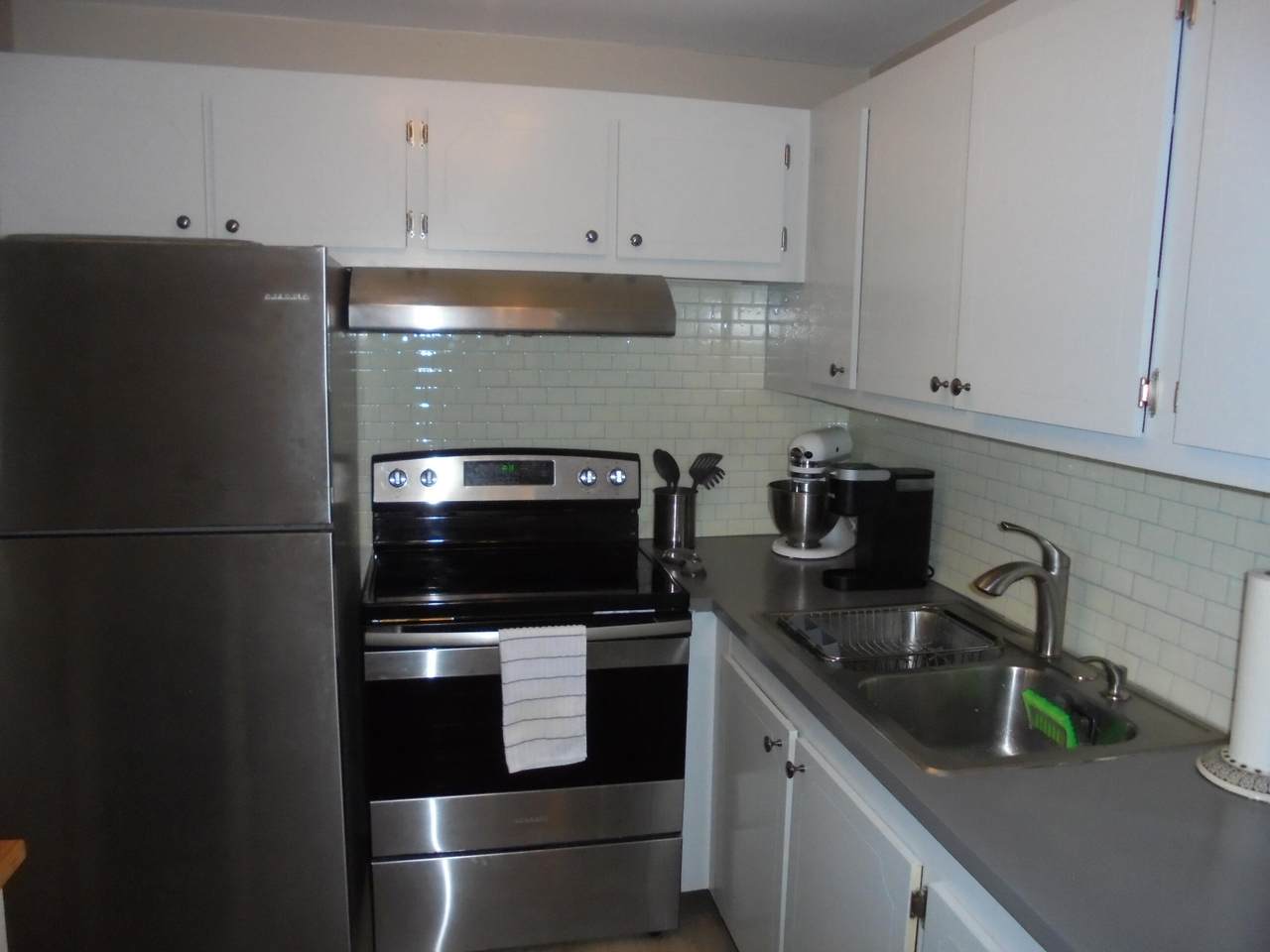 321 Dorset H - Photo 1