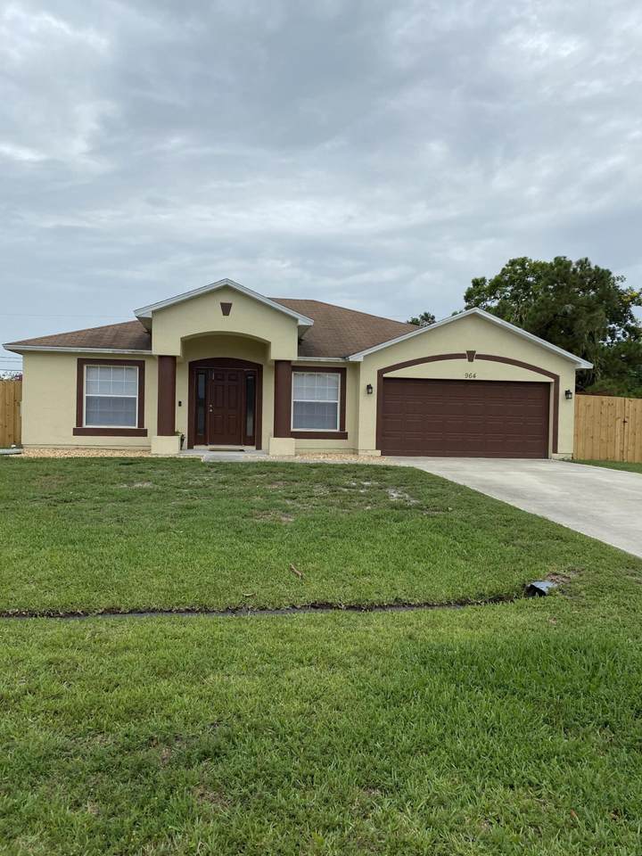 964 Whittier Terrace - Photo 1