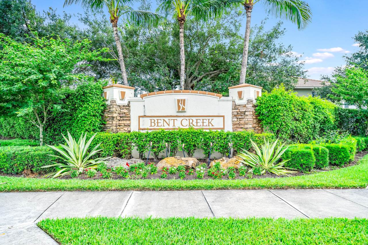 9048 Silver Glen Way - Photo 1