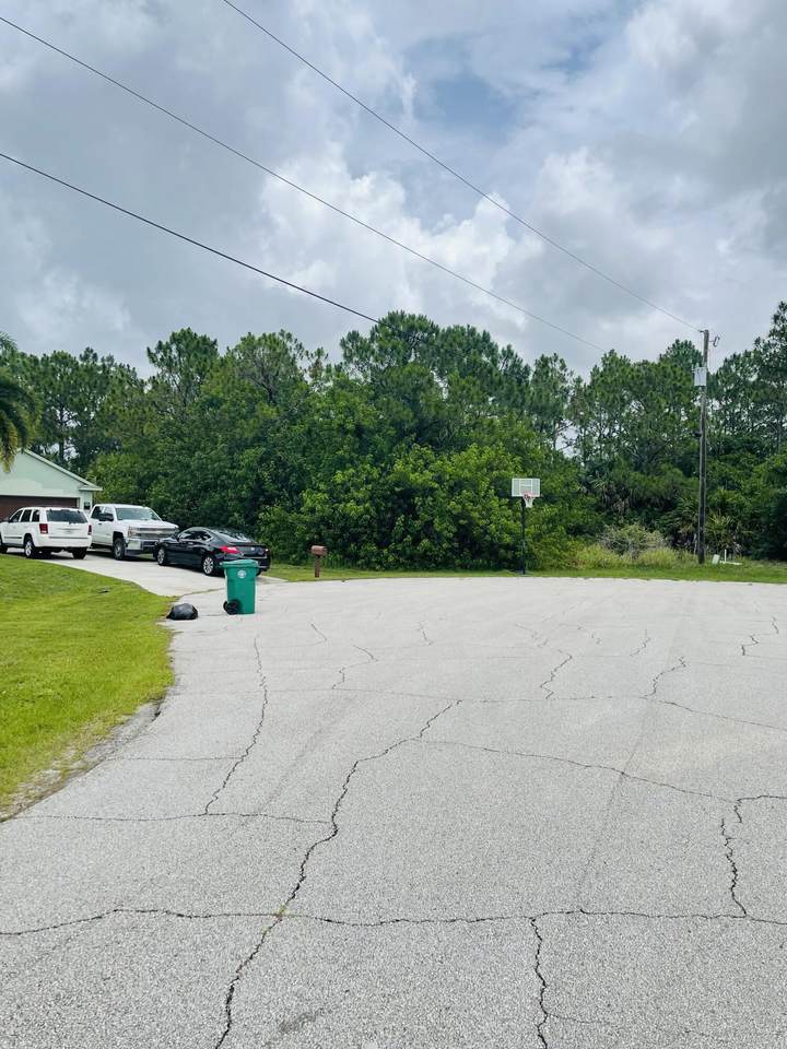 5824 Lisa Court - Photo 1