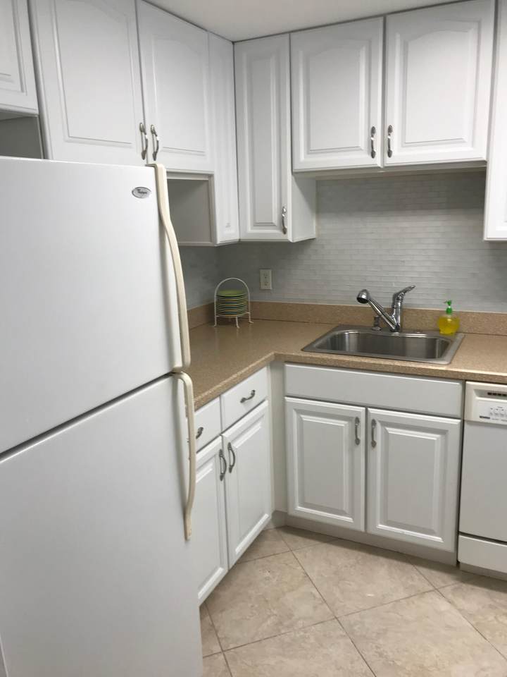 400 20th Street - Photo 1