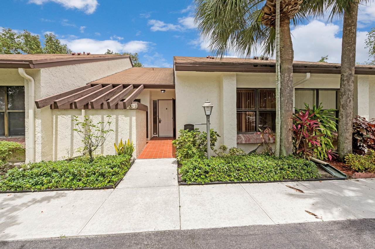 3900 Vine Trail - Photo 1