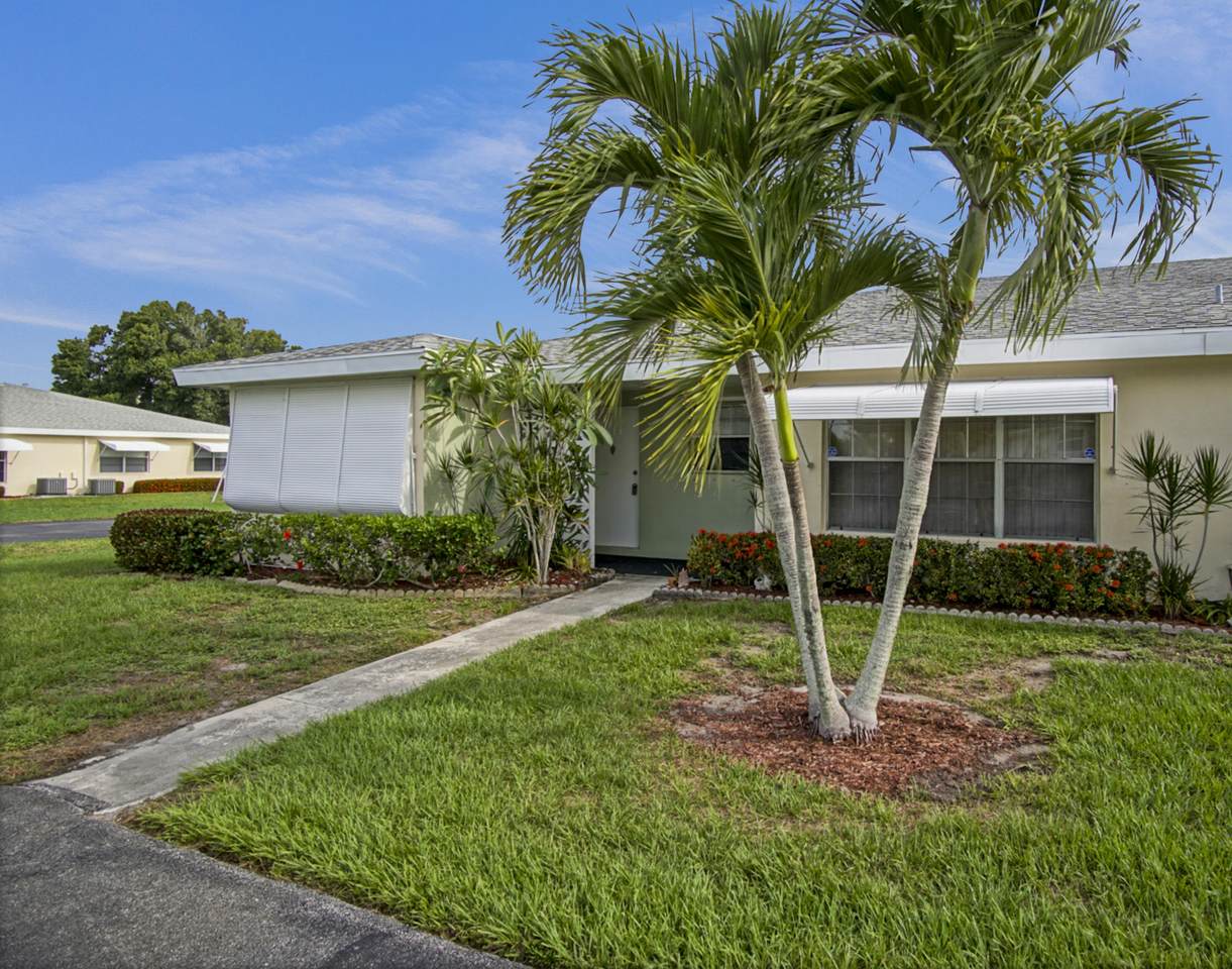 406 Sandpiper Drive - Photo 1