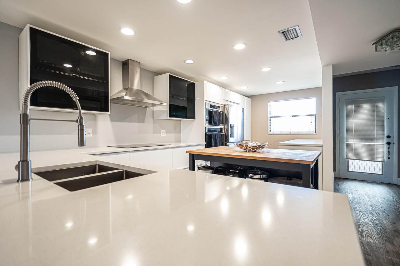 3591 Environ Boulevard - Photo 1