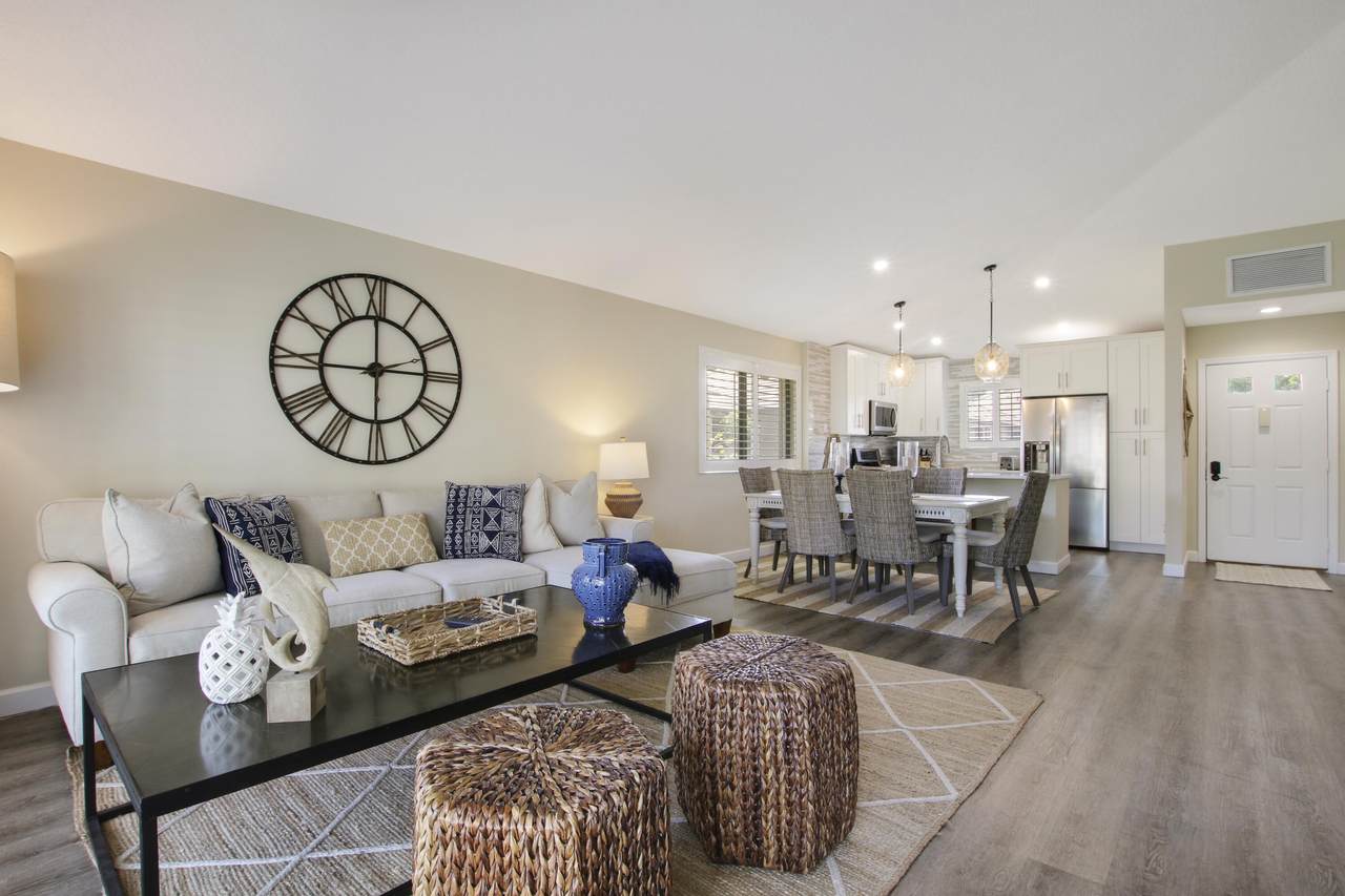 704 Club Drive - Photo 1
