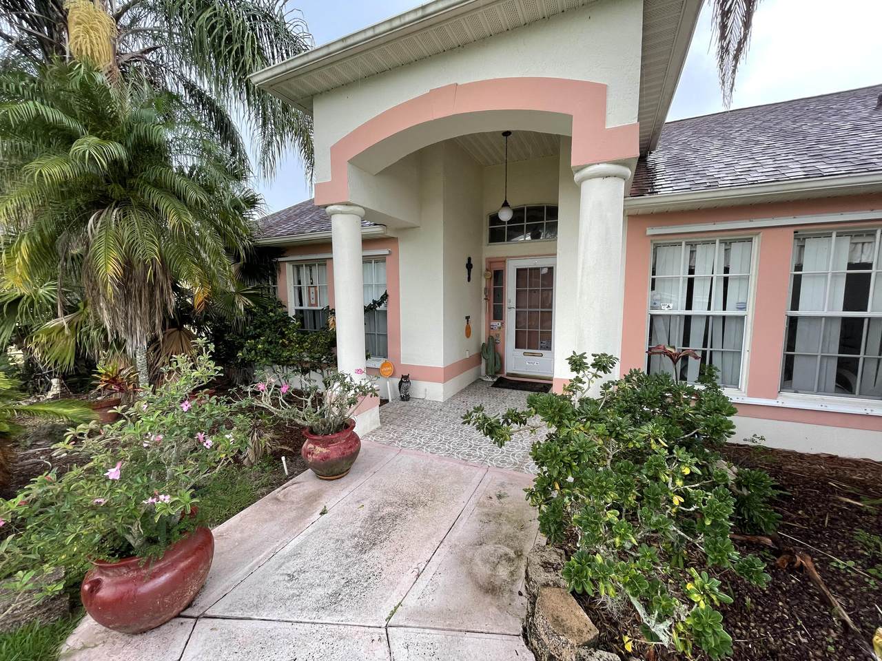 231 Silver Oak Road - Photo 1