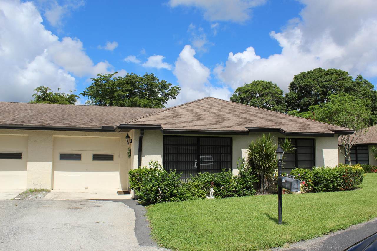 4641 Finchwood Way - Photo 1