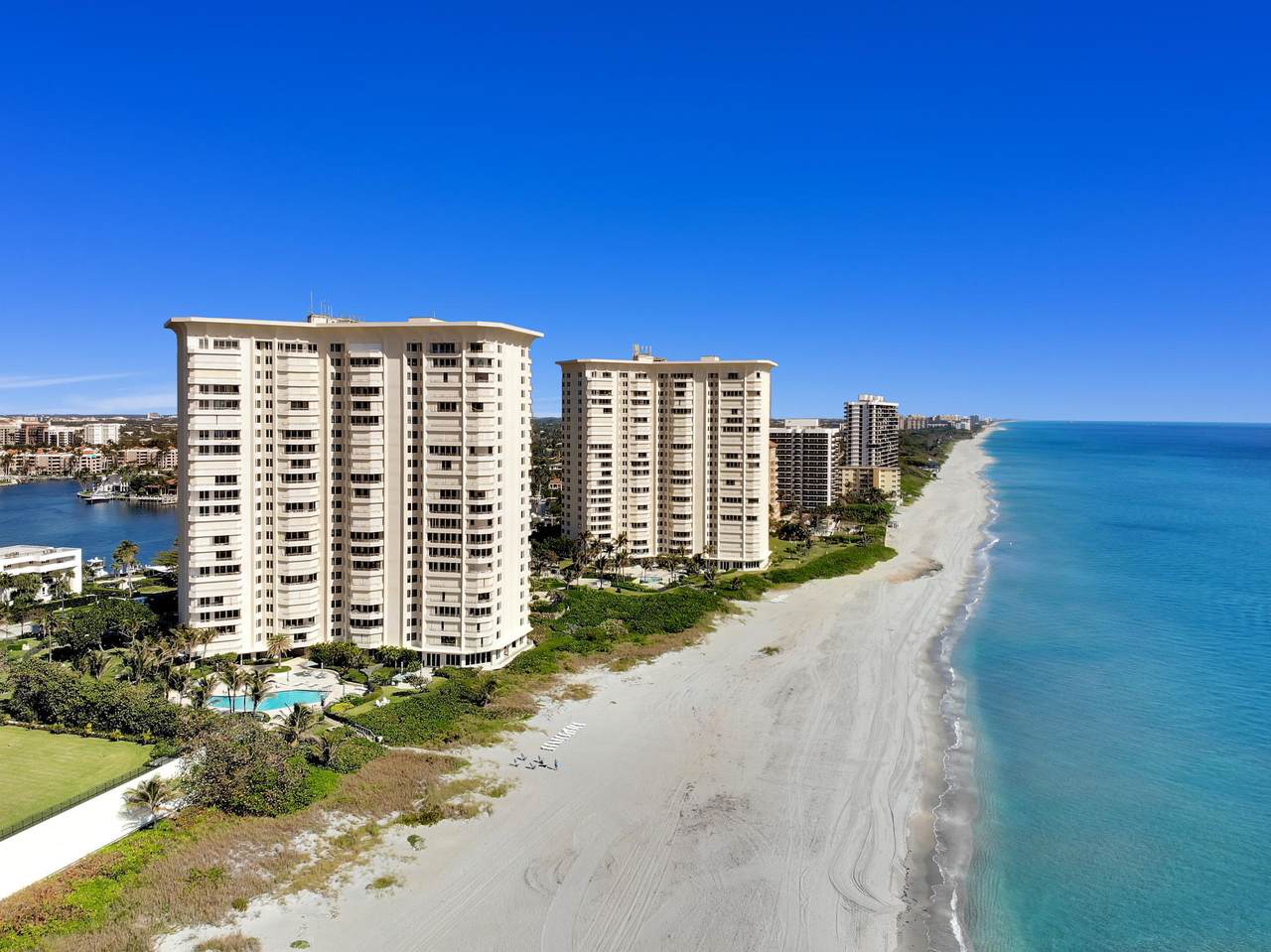 550 Ocean Boulevard - Photo 1