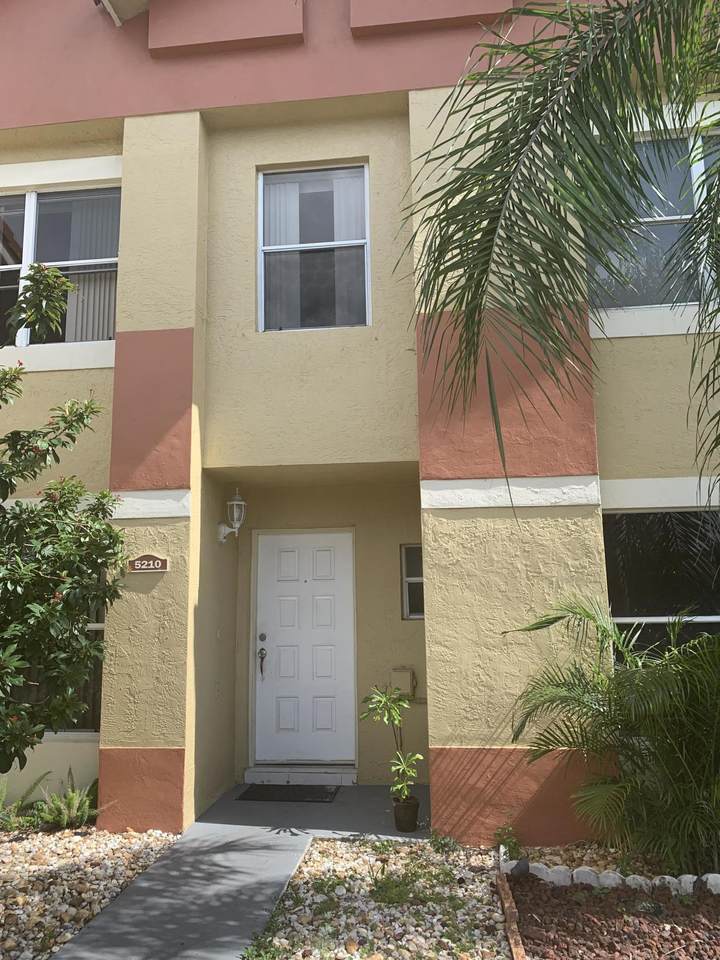 5210 190th Street - Photo 1