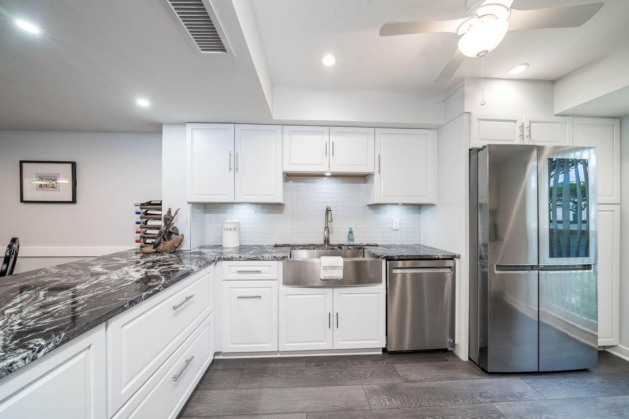 1814 Presidential Way - Photo 1