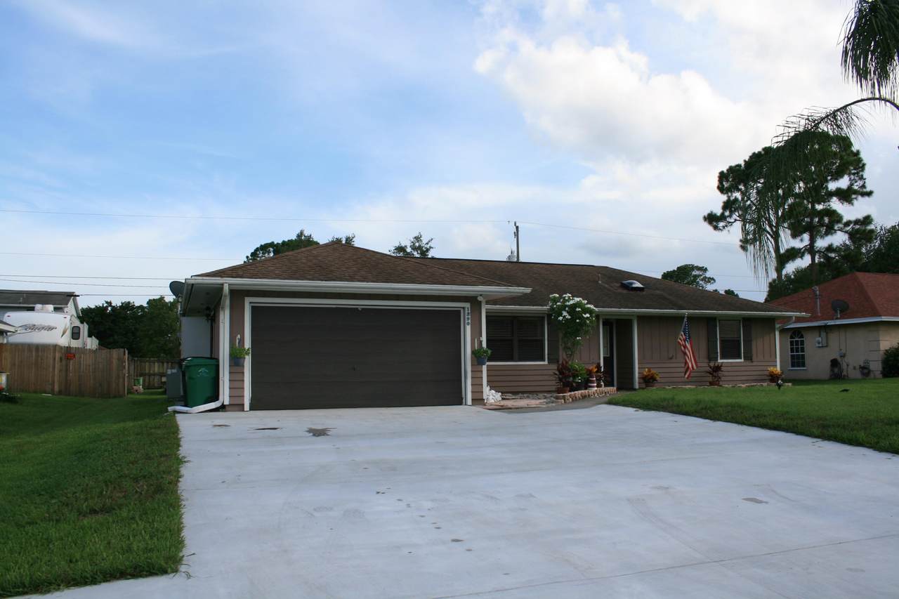 1290 Century Avenue - Photo 1