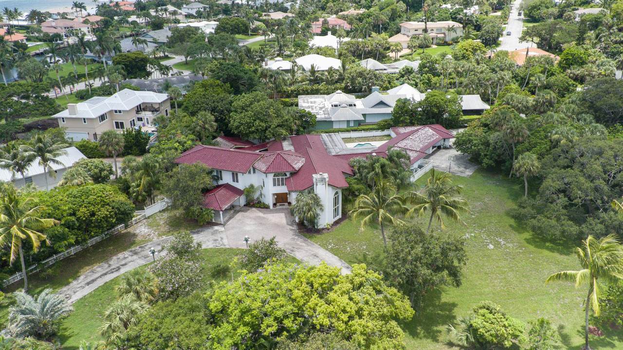 4 Delano Lane - Photo 1