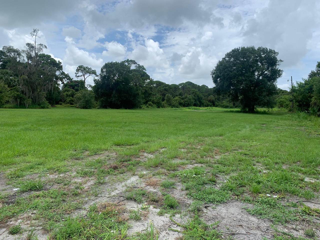 4000 Edwards Road - Photo 1