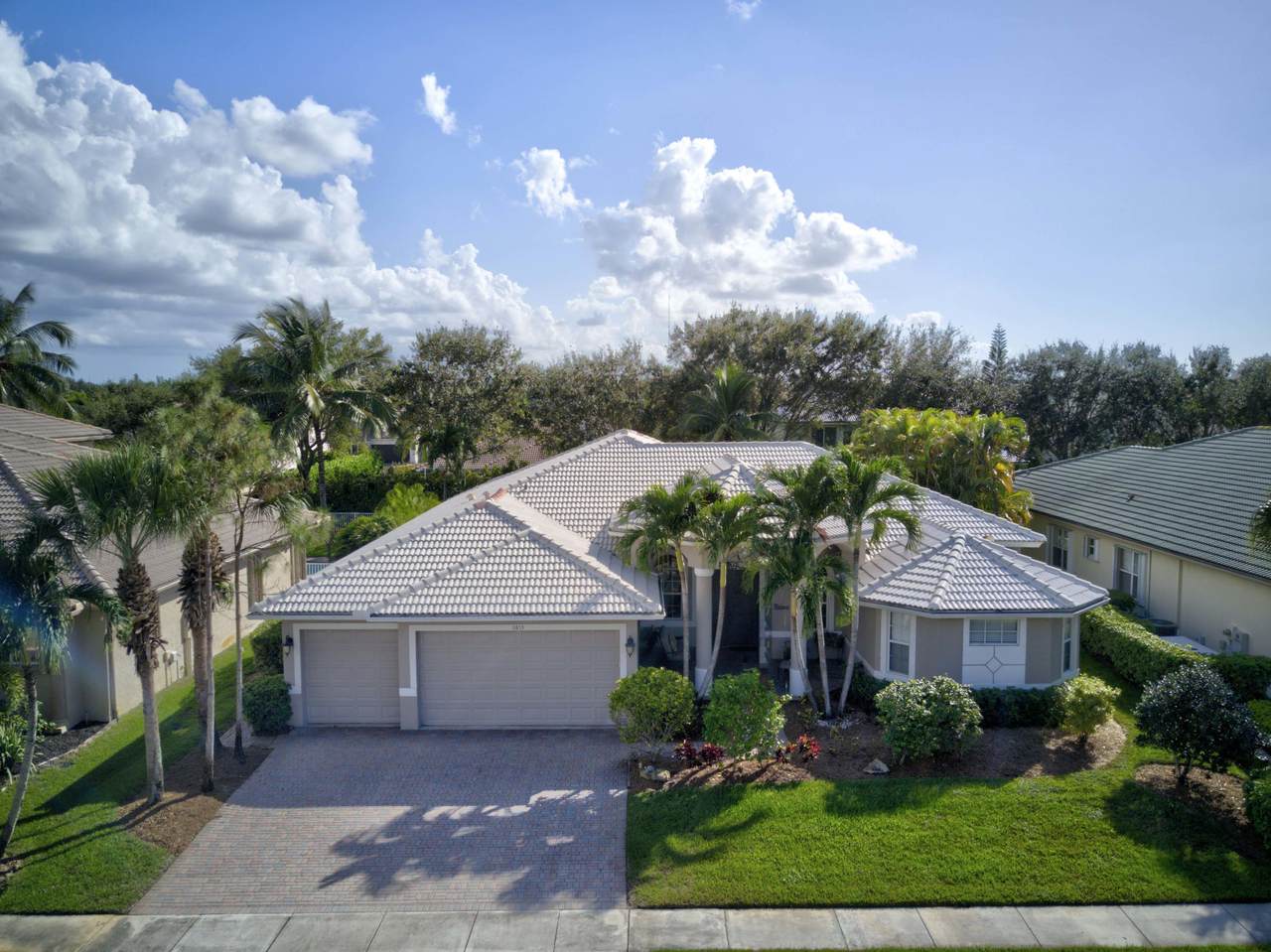 11873 Osprey Point Circle - Photo 1