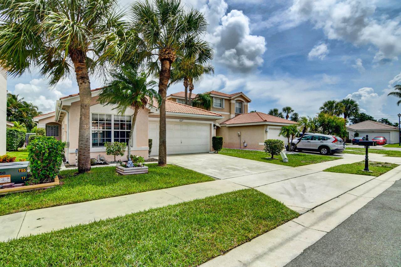 3517 Stratton Lane - Photo 1