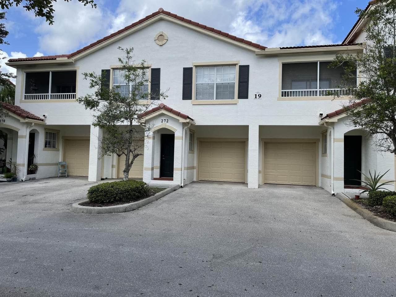 272 Kitching Circle - Photo 1