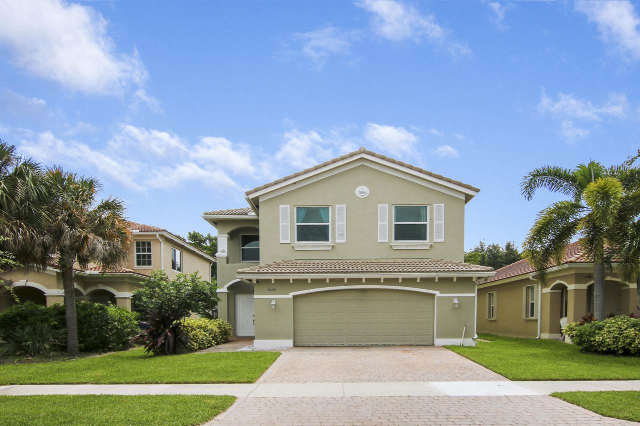 1026 Leonardo Circle - Photo 1