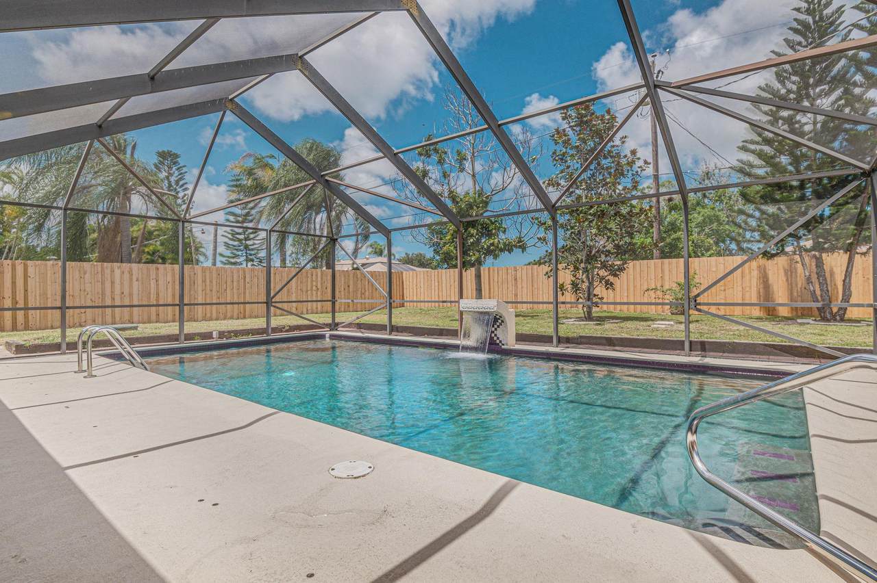 477 Sunnydale Lane - Photo 1