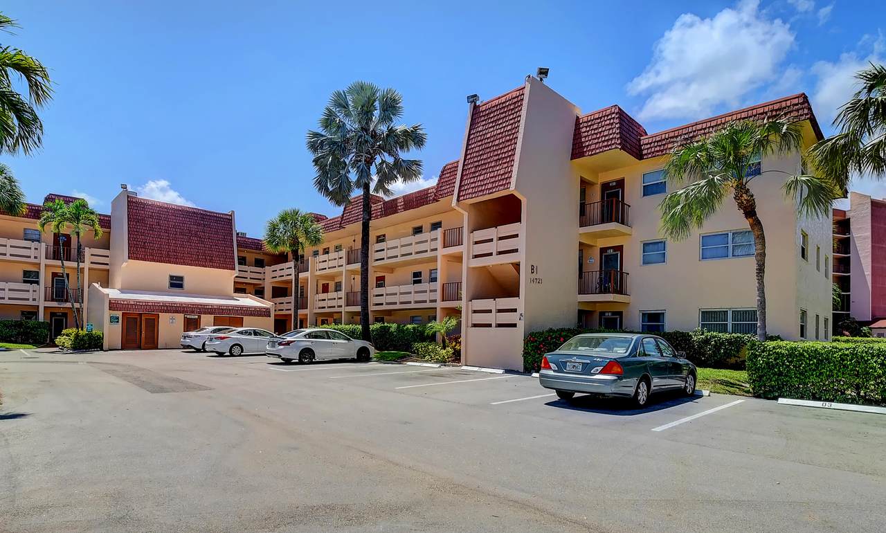 14721 Bonaire Boulevard - Photo 1